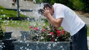 Оранжев код за опасно горещо време в 21 области