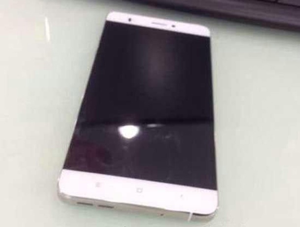 Xiaomi Mi 5 може да има дизайн с намалена рамка на дисплея