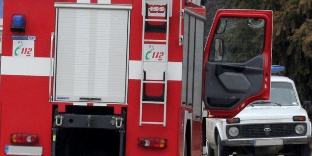 Пожарникари предотвратиха взрив на бензиностанция