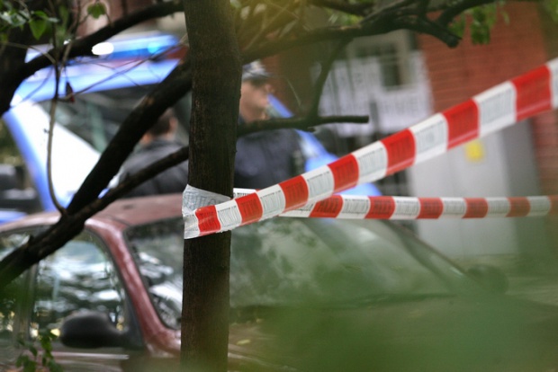 Един загинал и петима ранени след масов бой между ромски фамилии