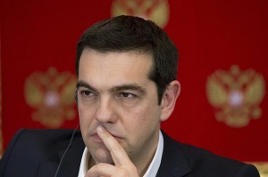 Ципрас реже заплатите на министрите с 15%