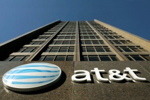 Гигантът "AT&T" сътрудничил  на АНС за електронното следене