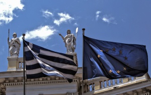 Гърция получава 13 млрд. евро от третия финансов пакет тази сутрин