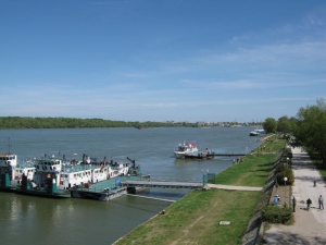 Корабоплаването по Дунава е затруднено, нивото на реката пада