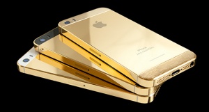 Айфон с диаманти и златно покритие ще струва $ 15,800