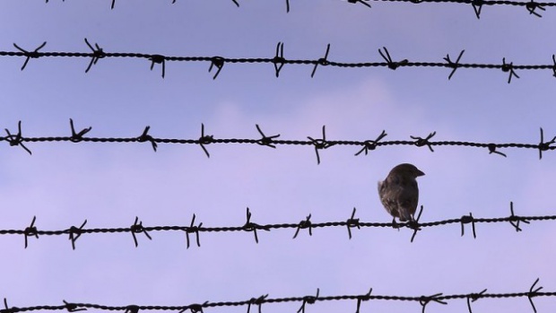 Естония слага сензори, камери и радари по границата си с Русия