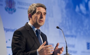 Плевнелиев ще настоява жена да оглави ООН