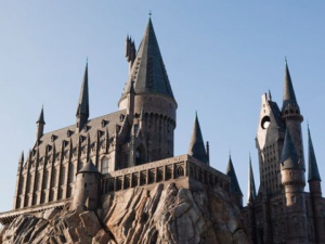 Училището за магии Хогуортс очаква най-върлите почитатели на ''Хари Потър''