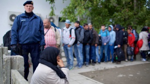 300 000 мигранти са влезли в Германия през септември
