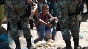 Операцията срещу трафика на мигранти продължава в ЕС