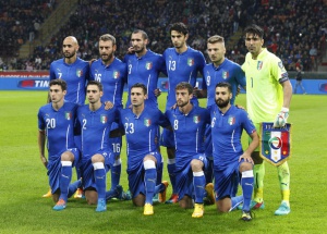 Италия излиза с трима в атака срещу България