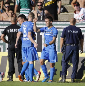 Тежка контузия вади Борислав Цонев за дълго от терена