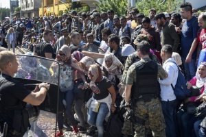 Македония също обмисля ограда срещу бежанците