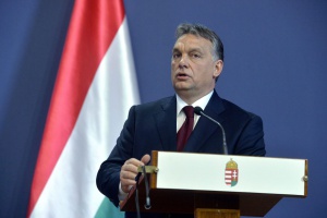 Виктор Орбан: Мигрантите застрашават европейската идентичност