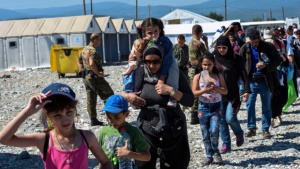 Сачева: Бежанците не искат да се интегрират, а да се върнат по родните си места