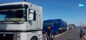 Български шофьори бедстват на сръбско-хърватската граница