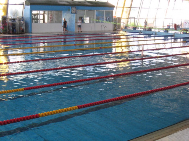 Министерството на младежта и спорта получи за управление част от басейна "Спартак"