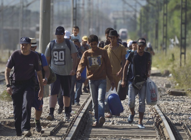 ЕС отпуска допълнителни 4,7 млрд евро за кризата с бежанците