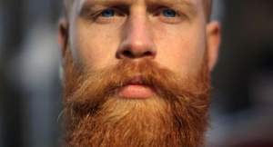 Присаждането на брада стана хит във Великобритания