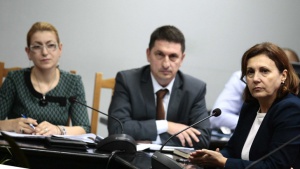 МВР няма да конфискува коли, ще ги спира от движение