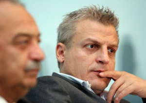 Москов:  Пръстов отпечатък спира фалшификациите, с които източват здравната каса