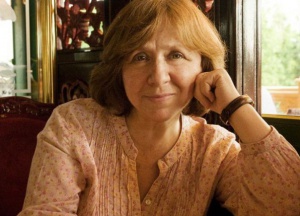 Очаквано: Светлана Алексиевич взе Нобеловата награда за литература