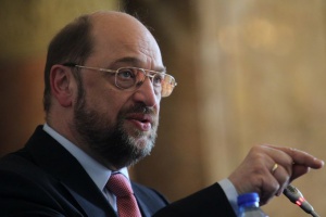 Мартин Шулц: Германският десен екстремизъм е брутален и опасен