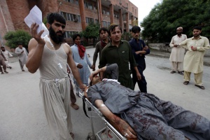 Броят на жертвите от труса в Афганистан и Пакистан достигна 100 души
