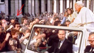 Поляци възкресяват тезата за българската следа в атентата над папа Йоан Павел II