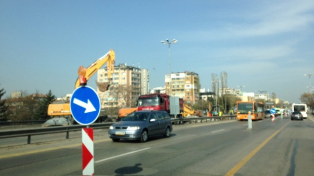 Затварят за движение северното платно на "Цариградско шосе"
