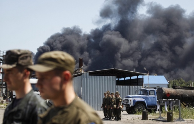 Взрив в склад за боеприпаси засегна 30 сгради в Украйна
