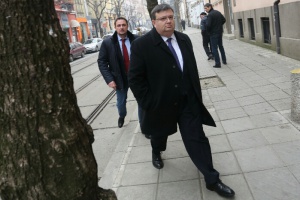 Цацаров: Сидеров и Чуколов ще имат 3-дневен срок, за да организират защитата си
