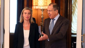 Могерини и Лавров ще търсят дипломатическо решение за Сирия