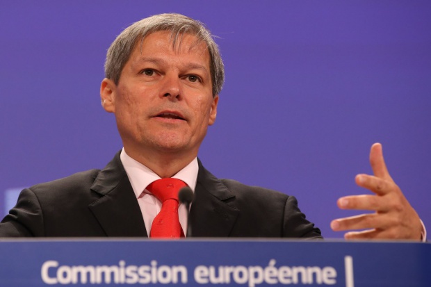 Бившият еврокомисар Дачиан Чолош стана премиер на Румъния