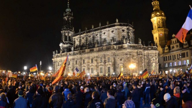 10 000 германци излязоха на антиислямска демонстрация