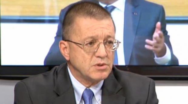 Бойко Ноев: България не бива да се включва в сухопътна операция срещу ИД