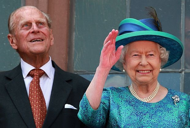 Чин-чин за 68 години брак между Елизабет II и принц Филип