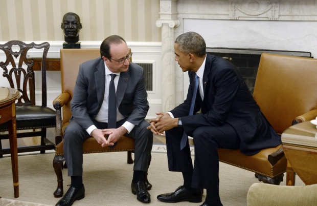 Френският президент летя до Вашингтон за разговор с Обама