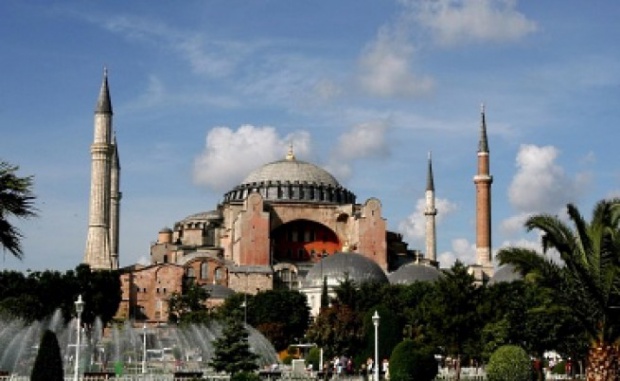 Русия ще поиска от Турция да върне ''Света София'' на християните
