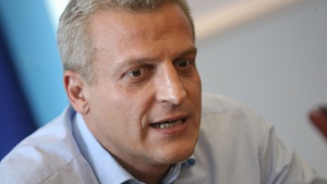 Москов: Не може да имаме нужда от малък хладилник, а да поддържаме 3 фризера