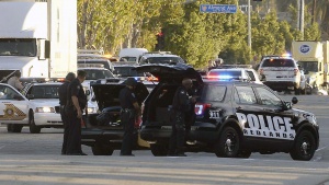 ФБР: Стрелбата в Сан Бернардино може да е атентат
