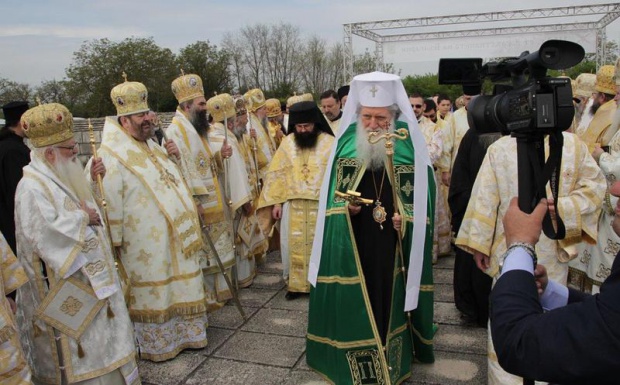 Целият Синод отива във ВАС заради храм-паметника "Св. Александър Невски"