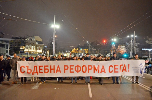 Съдии излизат на протест, Радан Кънев: Настъпи време разделно