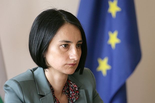 Деяна Костадинова е новият шеф на кабинета на президента