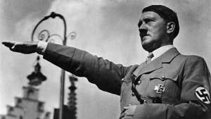 Бивш шеф на ЦРУ: Хитлер е инсценирал самоубийство