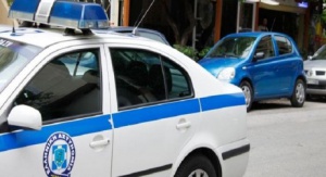 Издирват и сина на 45-годишната българка заради замразения труп в Атина