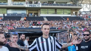 Бербатов щастлив, че играе в Гърция