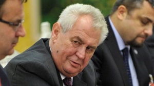 Земан: ЕС ще започне масово депортиране на бежанци