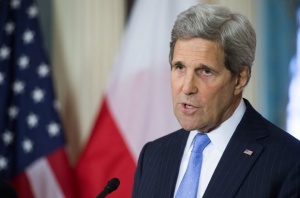 Джон Кери пристигна на посещение Лаос