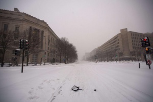 Ще са нужни дни, за да се успокои обстановката във Вашингтон